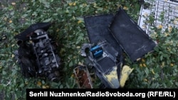 Ілюстраційне фото. Уламки російського дрона після російської атаки в Києві, липень 2025 року