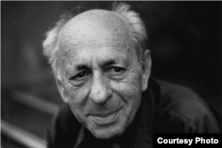 Писатель Лазарь Лазарев