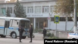 Внаслідок нападу в коледжі в окупованій Керчі, що стався 17 жовтня, загинула 21 людина, близько півсотні поранені