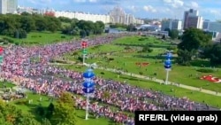 Оппозиционный марш в Минске. 13 сентяюря 2020 года.