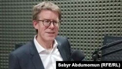 Директор Human Rights Watch по Европе и Центральной Азии Хью Уильямсон