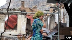 Ўш қирғинида 500га яқин одам ҳалок бўлган, минглаб уйлар ёқиб юборилган эди.