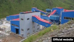 Тажикстандагы алтын кендеринин бири. 