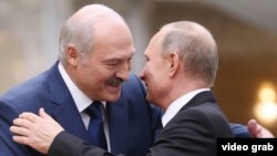 Аляксандар Лукашэнка і Ўладзімір Пуцін, архіўнае фота