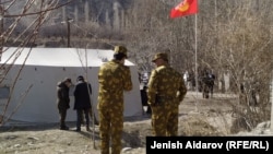 На границе Кыргызстана и Таджикистана. Иллюстративное фото.

