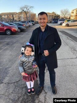 Жакшылык Мурат кызы менен.