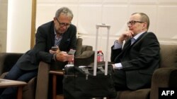 ترو واریورانتا، معاون یوکیو آمانو (سمت راست)، در فروردین ماه سال جاری در راس هیئتی از بازرسان و کارشناسان آژانس به تهران رفت 