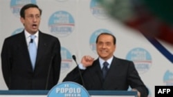 بر اساس نظر سنجی ها پیش بینی می شود که حزب سیلویو برلوسکونی که موضع سخت تری در قبال ایران دارد در انتخابات ماه آینده ایتالیا پیروز شود.( عکس: AFP)