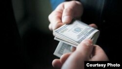 «Нам написав хтось, щоб ми відкрили філіал бюро «Corrupt Tour» в Україні» – Петр Шоурек