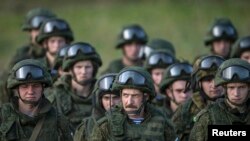 Российские войска готовы поддержать сепаратистов, утверждают в ОБСЕ