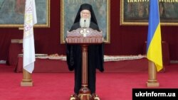 Вселенський патріарх Варфоломій під час відвідин України у 2008 році 