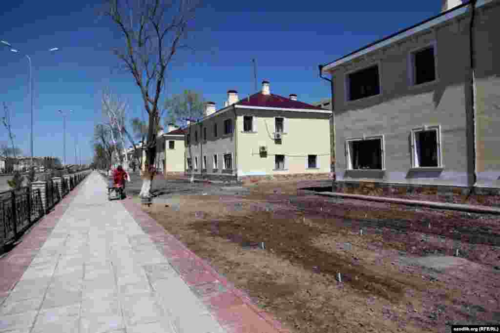 Uzbekistan - present appearance Urgench, 19.04.2014