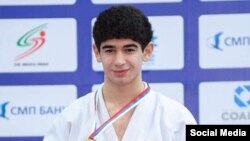 Махмадбек Махмадбеков