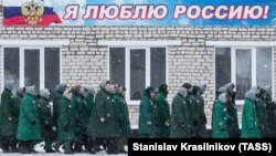 Заключенные женской исправительной колонии в Мордовии