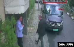 لحظه ورود جمال خاشقجی به کنسولگری عربستان