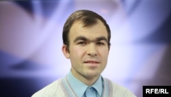 Евгений Бобров