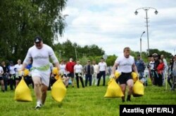 50 килолы капчыклар күтәреп йөгерү