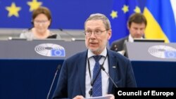 Людас Мажилис 