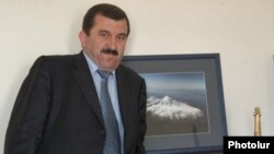 Հակոբ Հակոբյան, արխիվ