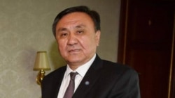 Кубанычбек Өмүралиев.