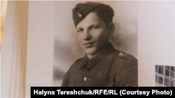 Володимир Клос в уніформі дивізійника