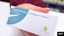 Дексаметазон зменшив смертність на 35 відсотків серед пацієнтів, які могли дихати лише за допомогою апарату штучної вентиляції легень, і на одну п’яту серед тих, хто отримував кисень
