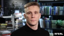 Виталий Аверин