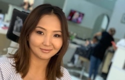 Гульнура Торалиева.