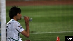 جواد نکونام، بازیکن تیم ملی فوتبال ایران