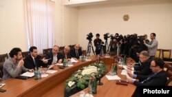 Ընտրական օրենսգրքի քննարկումներ 4+4+4 ձևաչափով, արխիվ