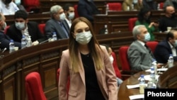 Глава правящей фракции «Мой шаг» Лилит Макунц