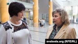 Valeriya Lutkovskaya (soldan) ve Tatyana Moskalkova (sağdan)