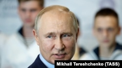 Владимир Путин