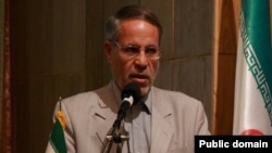 محمدحسن صادقی‌مقدم از سال ۹۲، مشاور عالی احمد جنتی در زمینه‌های سیاسی و حقوقی بوده است.