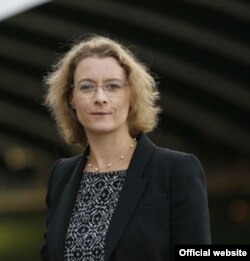 Ізабель Дюмон