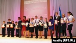 Эссе жанрында җиңүчеләр