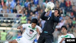 مهدی رحمتی، دروازه بان تیم ملی فوتبال و تیم استقلال