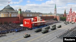 На штогадовым Парадзе Перамогі Расея прадэманстравала некаторыя найноўшыя адзінкі ўзбраення зь ейнага стратэгічнага арсэналу