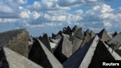 "Зубы дракона", оборонительные сооружения у Покровска. 