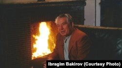 Чингиз Айтматов.