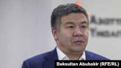Алмамбет Шыкмаматов.