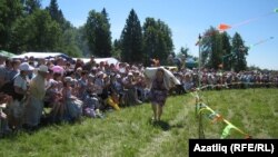 Удмуртиянең Ялан авылы Сабантуенда