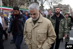 Касем Сулеймані, високопоставлений військовий командир Корпусу вартових ісламської революції (КВІР) Ірану, відвідує урочистості з нагоди 37-ї річниці Ісламської революції в Тегерані, Іран, 11 лютого 2016 року