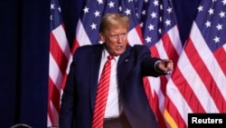 Сам Дональд Трамп неодноразово заявляв, що не може мати справедливий суд у Нью-Йорку, адже там переважають прихильники Демократичної партії