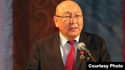 Эмилбек Каптагаев.