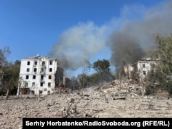 Все що залишилося від будинку після російського удару по центру Краматорська. 31 липня 2025 року