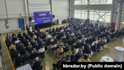 «Антыдронавы» сэмінар для кіраўнікоў прадпрыемстваў, арганізаваны беларускім дзяржаўным вытворцам прыладаў радыёэлектроннай барацьбы ААТ «КБ Радар». 17 верасьня 2025 году