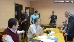 У Донецьку напали на окружну виборчу комісію №43