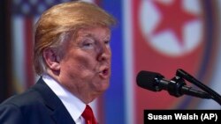 Трамп ще до підписання сказав, що зустріч з Кім Чен Ином «відбулася краще, ніж будь-хто міг очікувати»