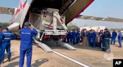 Орусиянын өзгөчө кырдаалдар министрлигинин куткаруучулары Мандалай шаарына келип конду, 30-март, 2025-жыл